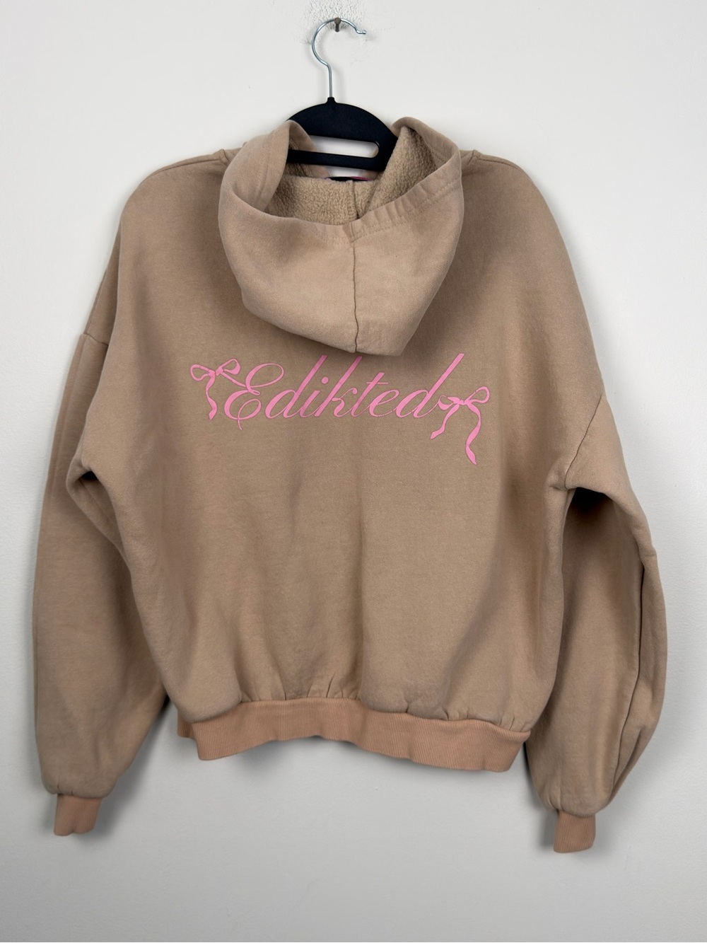 Edikted Sasha Pink Bow Detail Oversized Hoodie Beige Coquette